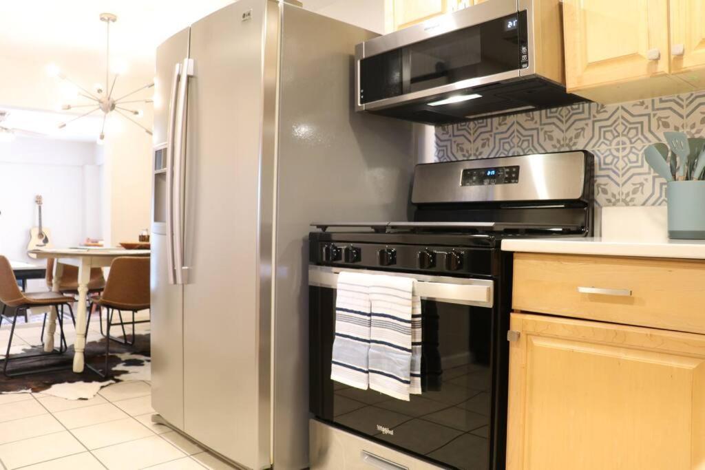 Cowboy Den-Hot Tub-Game Room-Pet Friendly-No Pet Fees! Albuquerque Bagian luar foto