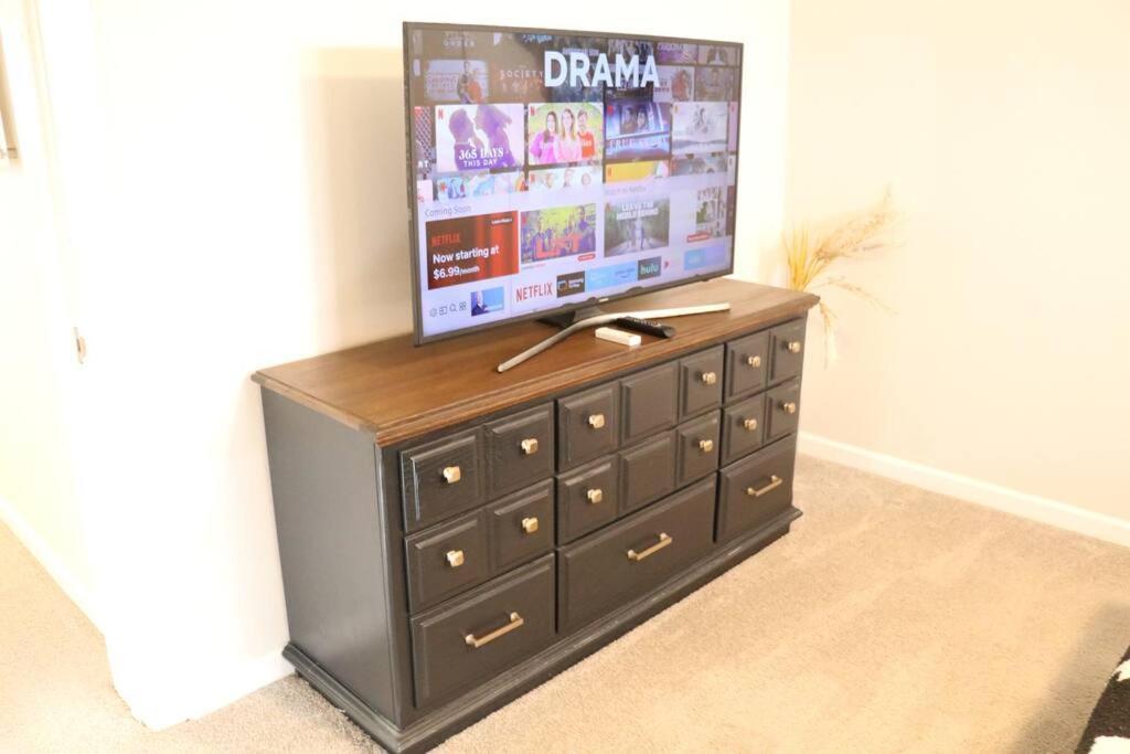 Cowboy Den-Hot Tub-Game Room-Pet Friendly-No Pet Fees! Albuquerque Bagian luar foto