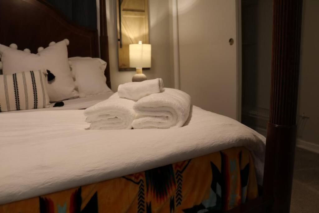 Cowboy Den-Hot Tub-Game Room-Pet Friendly-No Pet Fees! Albuquerque Bagian luar foto