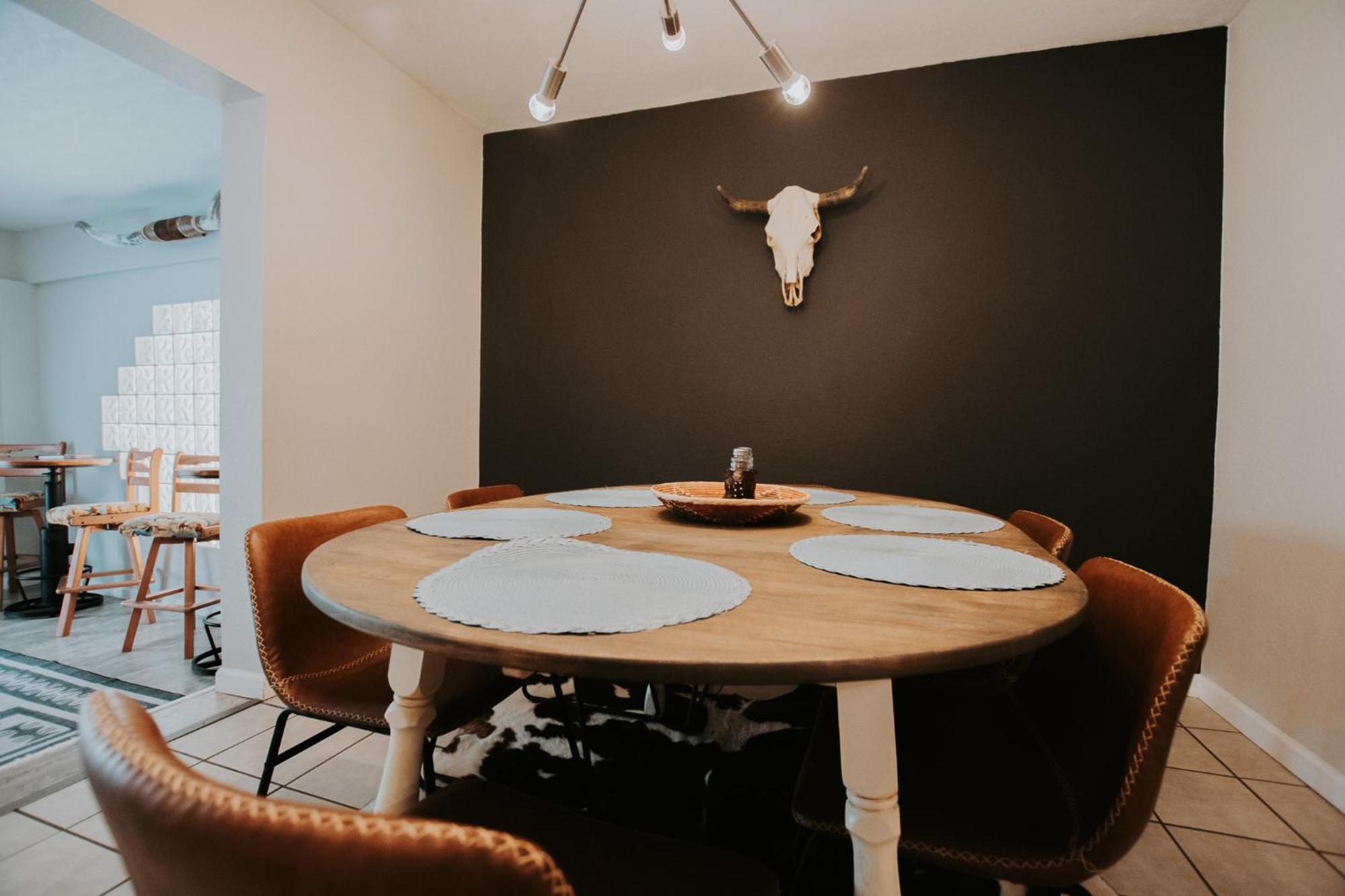 Cowboy Den-Hot Tub-Game Room-Pet Friendly-No Pet Fees! Albuquerque Bagian luar foto